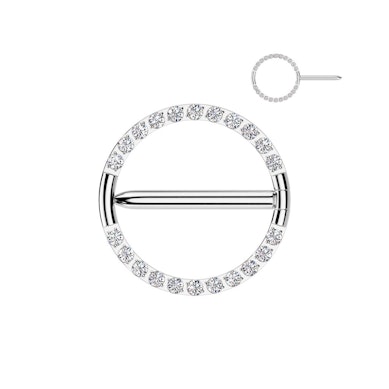 Clicker de sân cu pietre pave