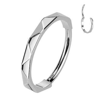Cercel de nară din titan cu model diamant