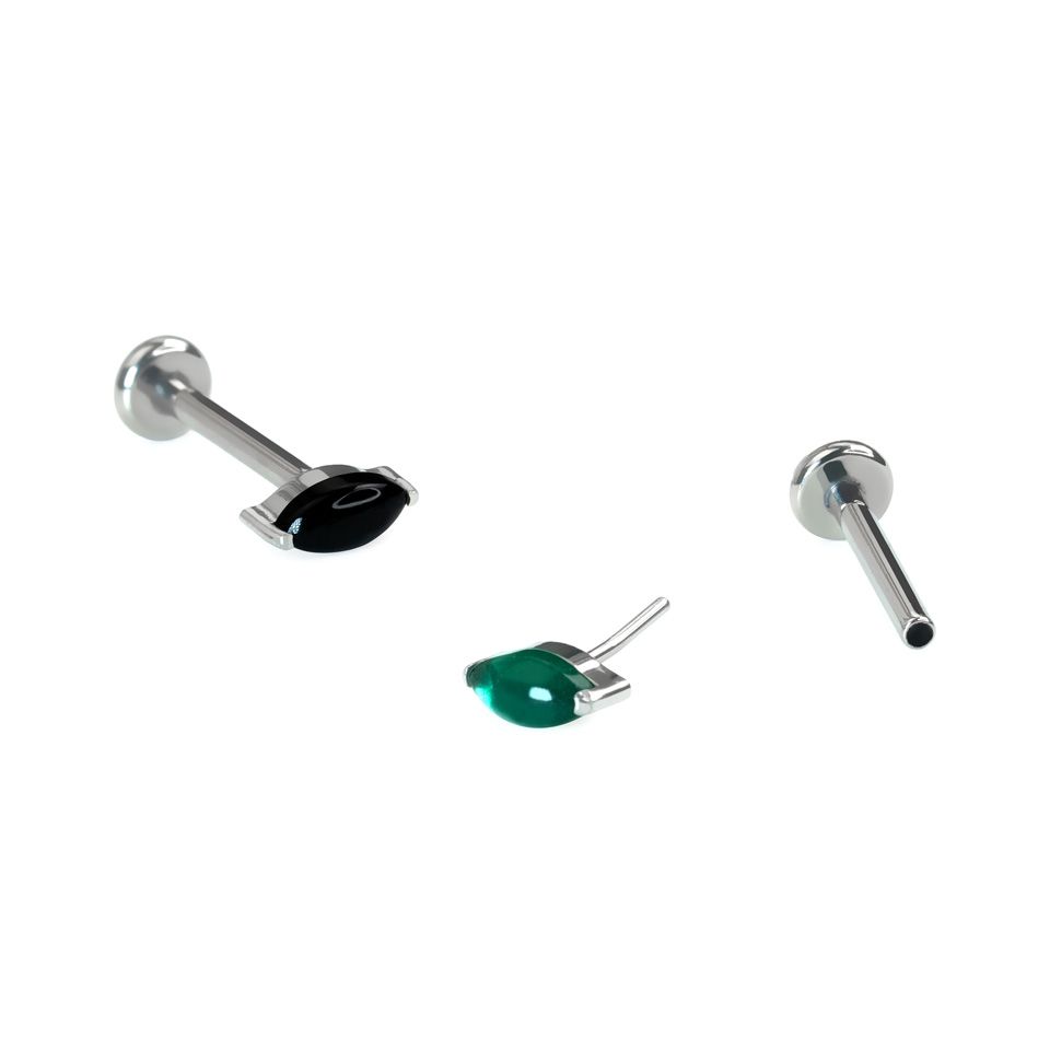 Labret titan cu piatră naturală