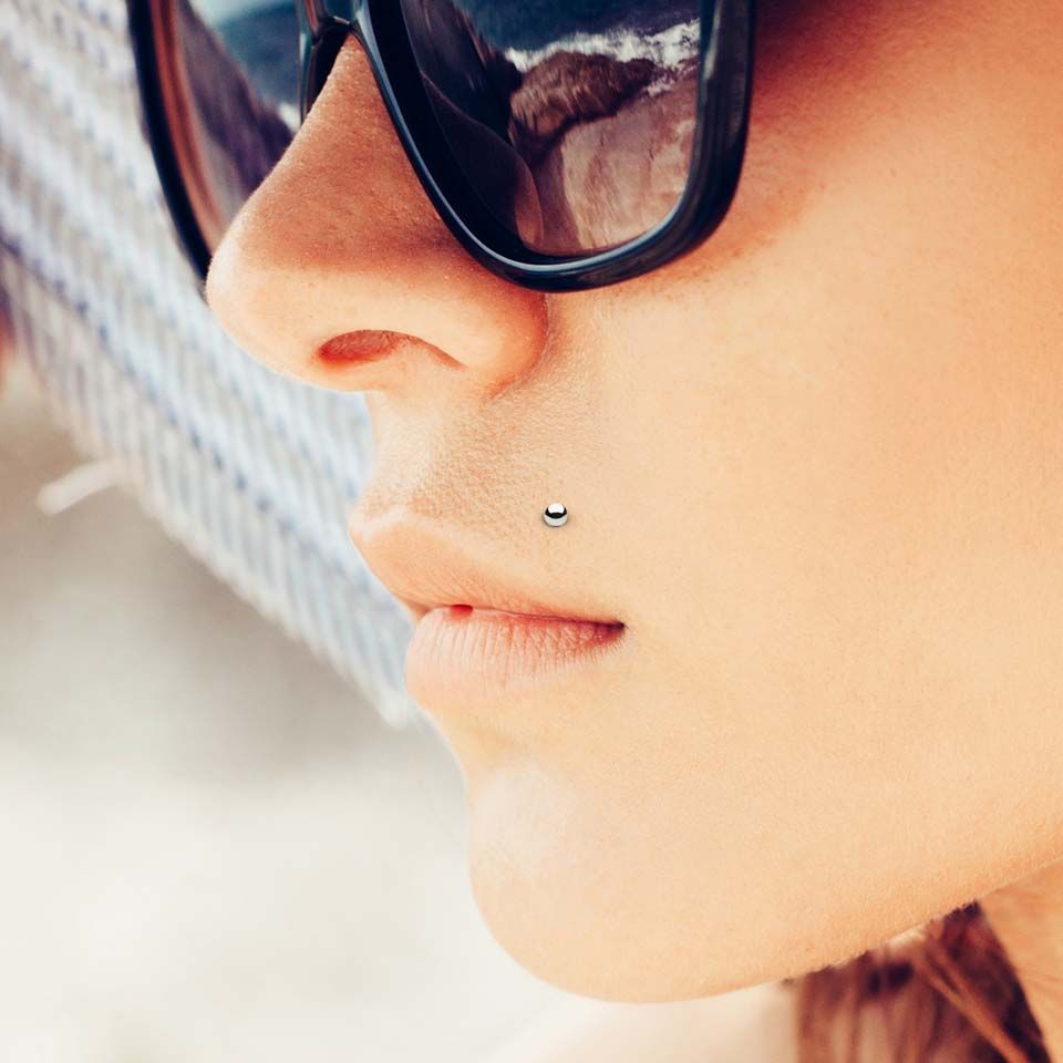Labret din aur solid de 14 carate