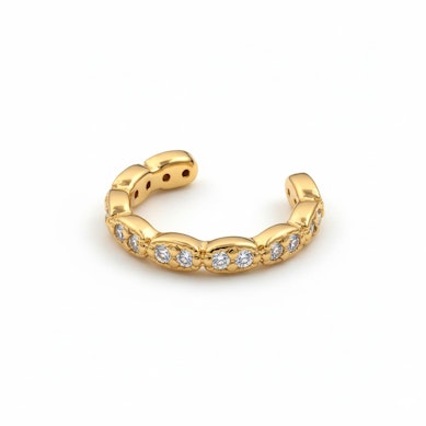 Cătușă de ureche delicată cu perechi de pietre