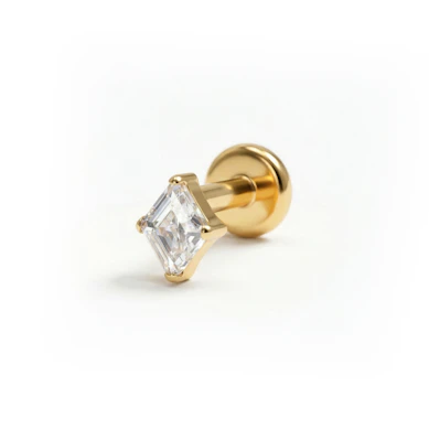 Labret din titan cu piatră în formă de diamant