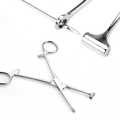 Forceps cu tub gol pentru piercing de tragus