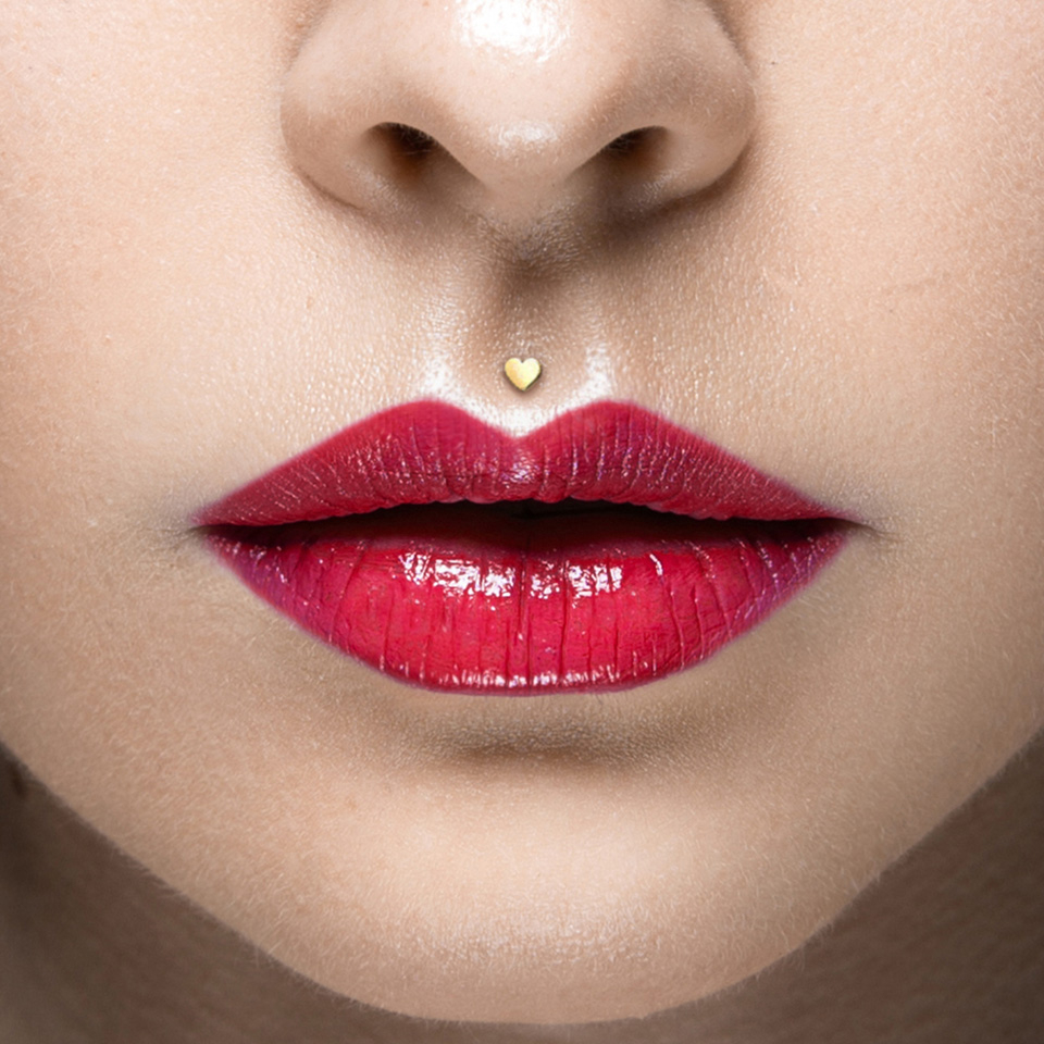 Labret din aur de 14 carate si vârf în formă de inimă