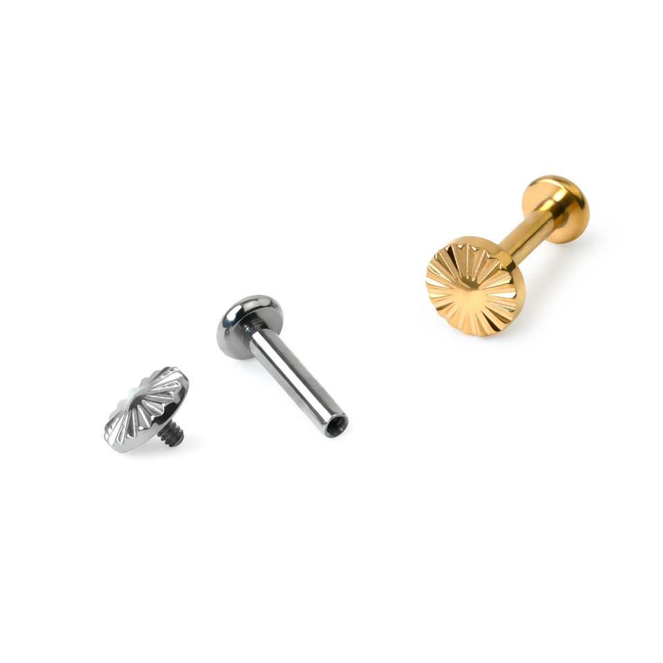 Labret din titan surprinzător cu tăietură tip diamant