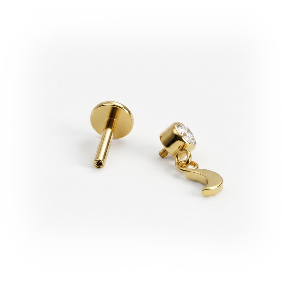 Labret din titan cu pandant cu lună