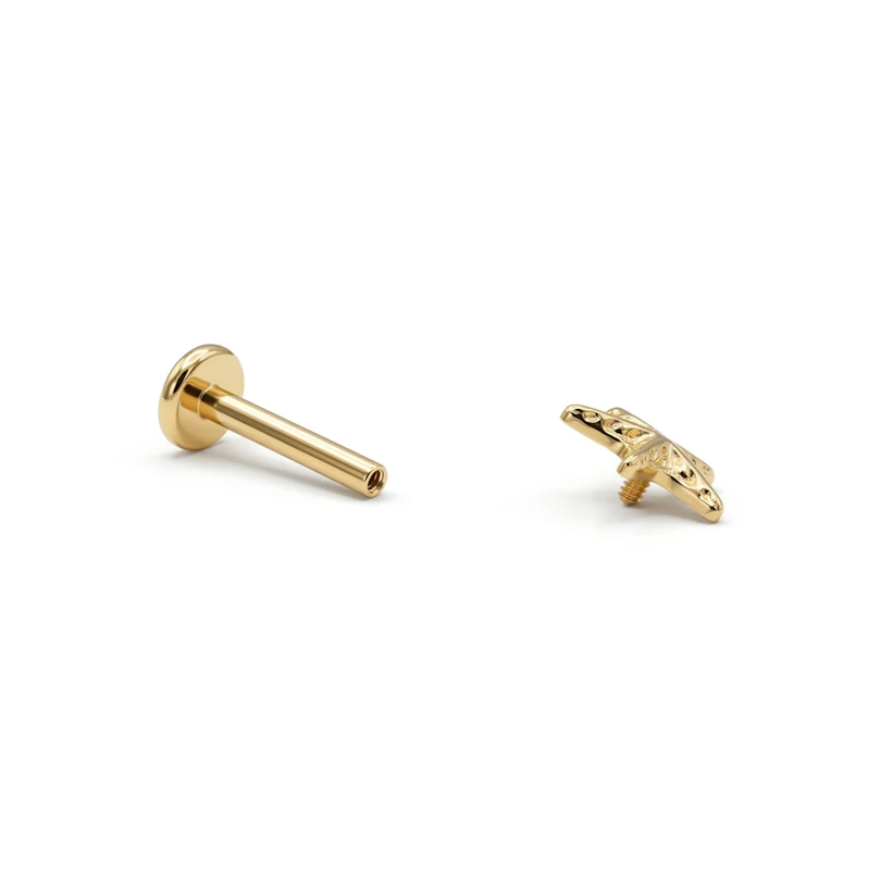 Labret cu stea de mare din titan