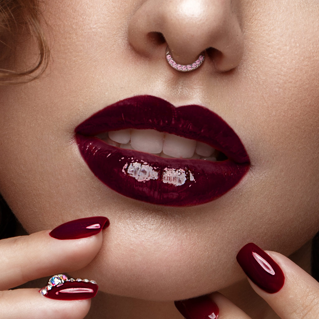 Cercel de septum cu rând de pietre