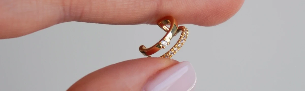 Bijuterii Cătușe Ureche