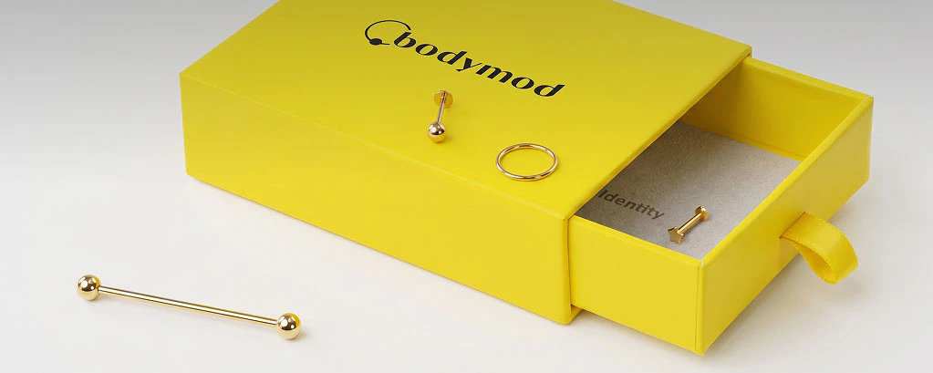 Bijuterii simple pentru piercing